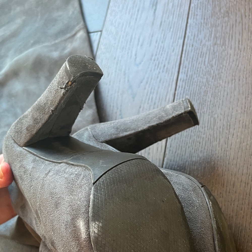 Steve Madden “Gorgeous” suede-like Gray Over-the-Knee Boot - Picture 5 of 8
